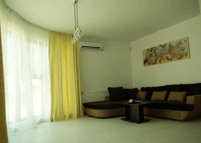 Sany מלון פרימורסקו