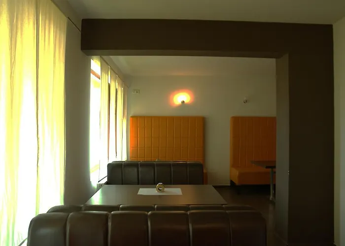 Ξενοδοχείο Sany 3*